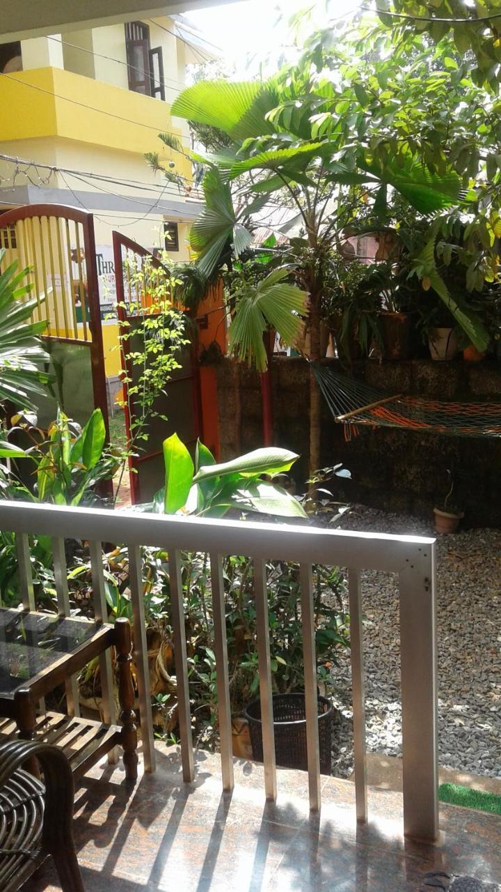Baby House Hotel Varkala Bagian luar foto